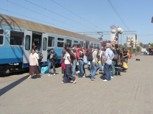 Primele restricţii CFR din cauza căldurii